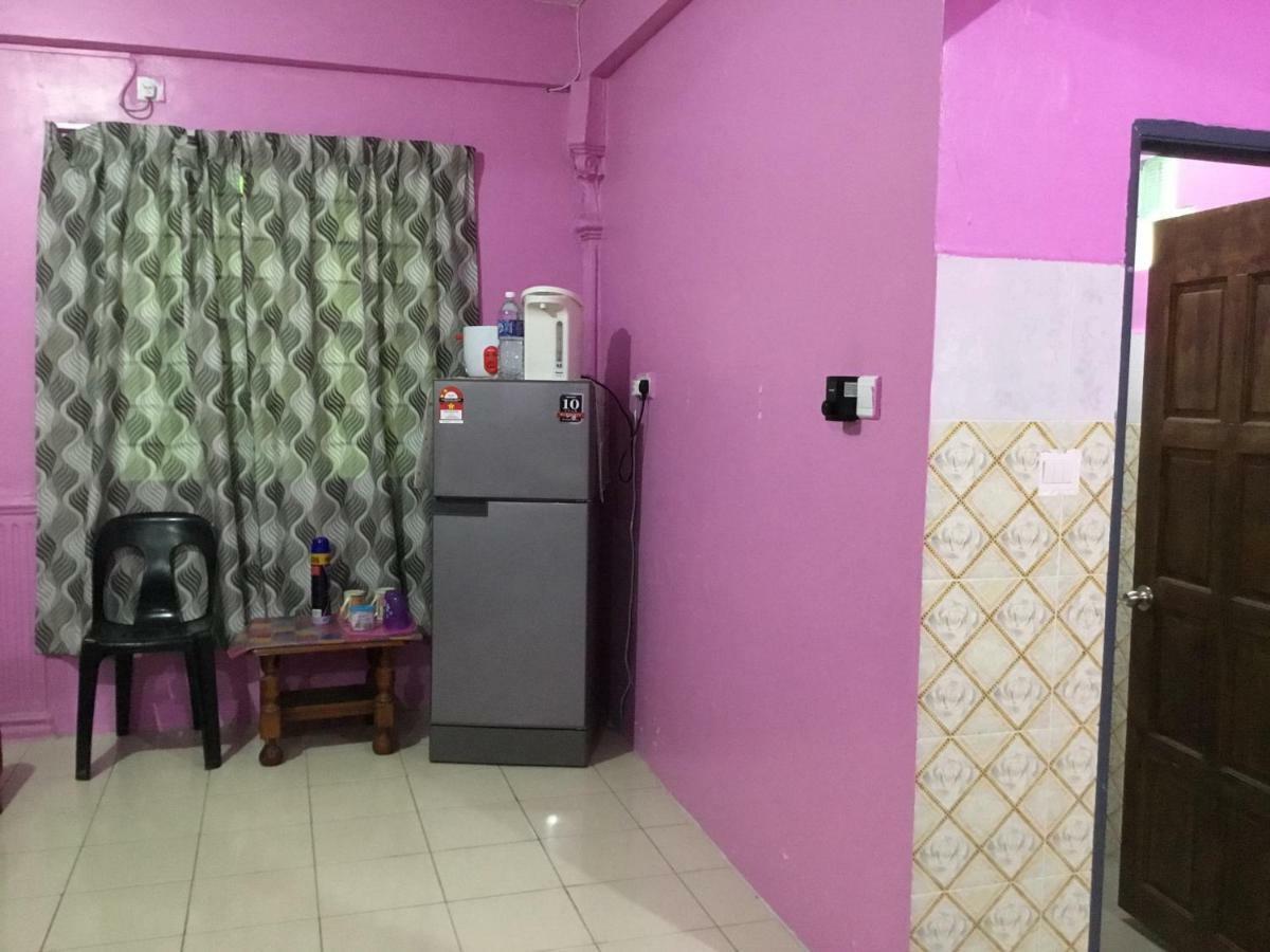 Family Room เซมปอร์นา ภายนอก รูปภาพ
